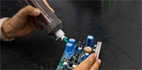 Conformal coating delle schede elettroniche: facciamo chiarezza Conformal coating delle schede elettroniche: facciamo chiarezza